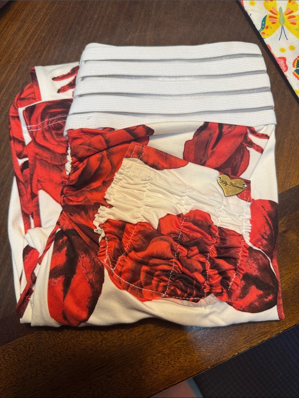 Cute Booty Lounge White Leggings with Red Rose Print